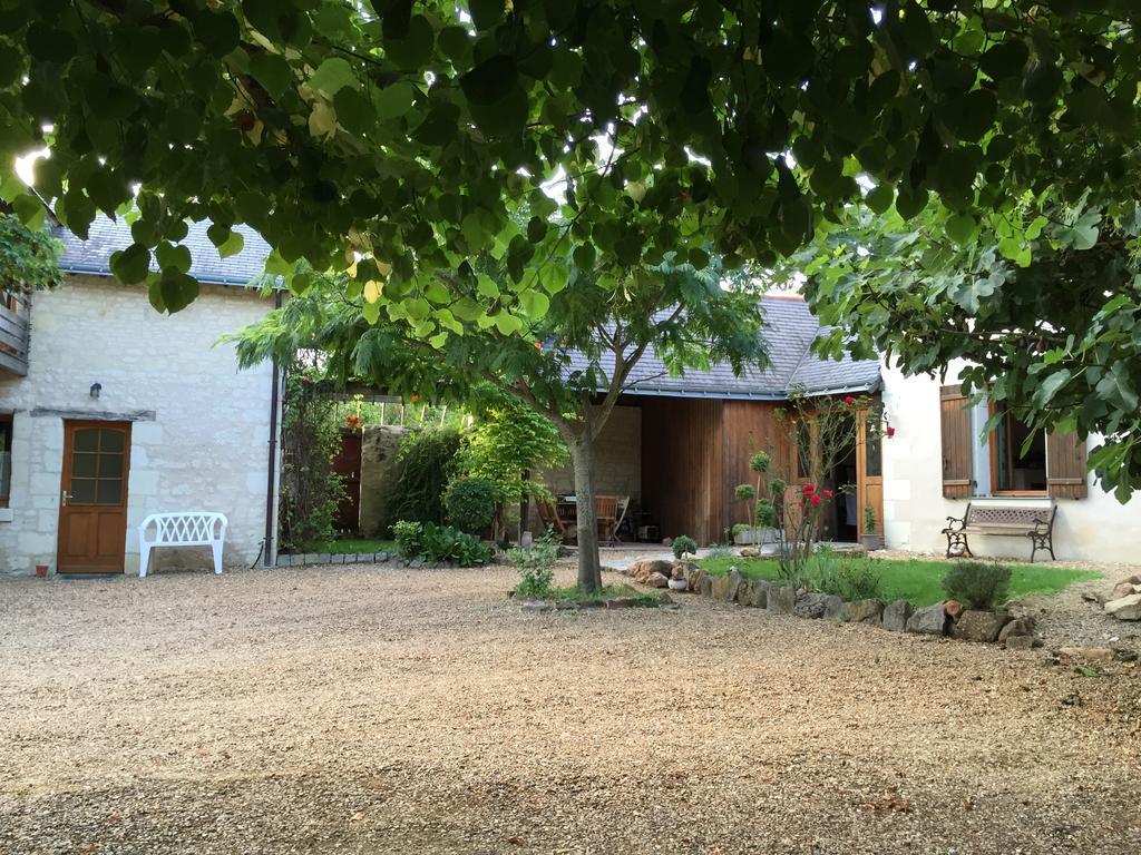Hotel Les Caves Ambillou-Château Esterno foto