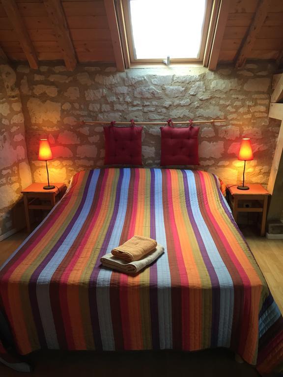 Hotel Les Caves Ambillou-Château Esterno foto