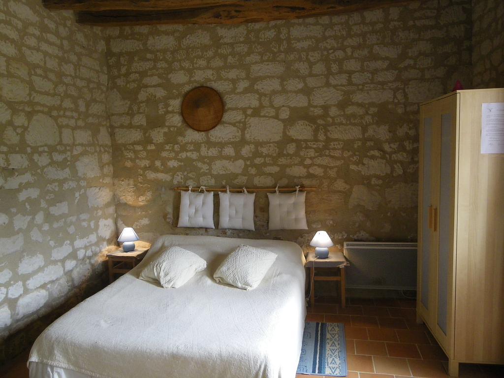 Hotel Les Caves Ambillou-Château Esterno foto