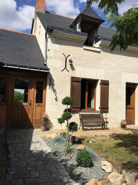 Hotel Les Caves Ambillou-Château Esterno foto